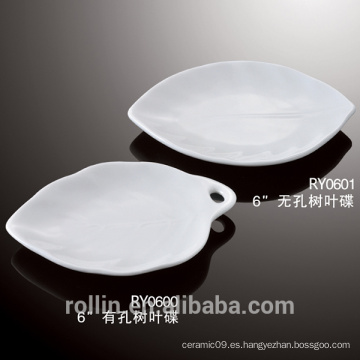 Chaozhou barato porcelana blanca hoja de forma plato de salsa